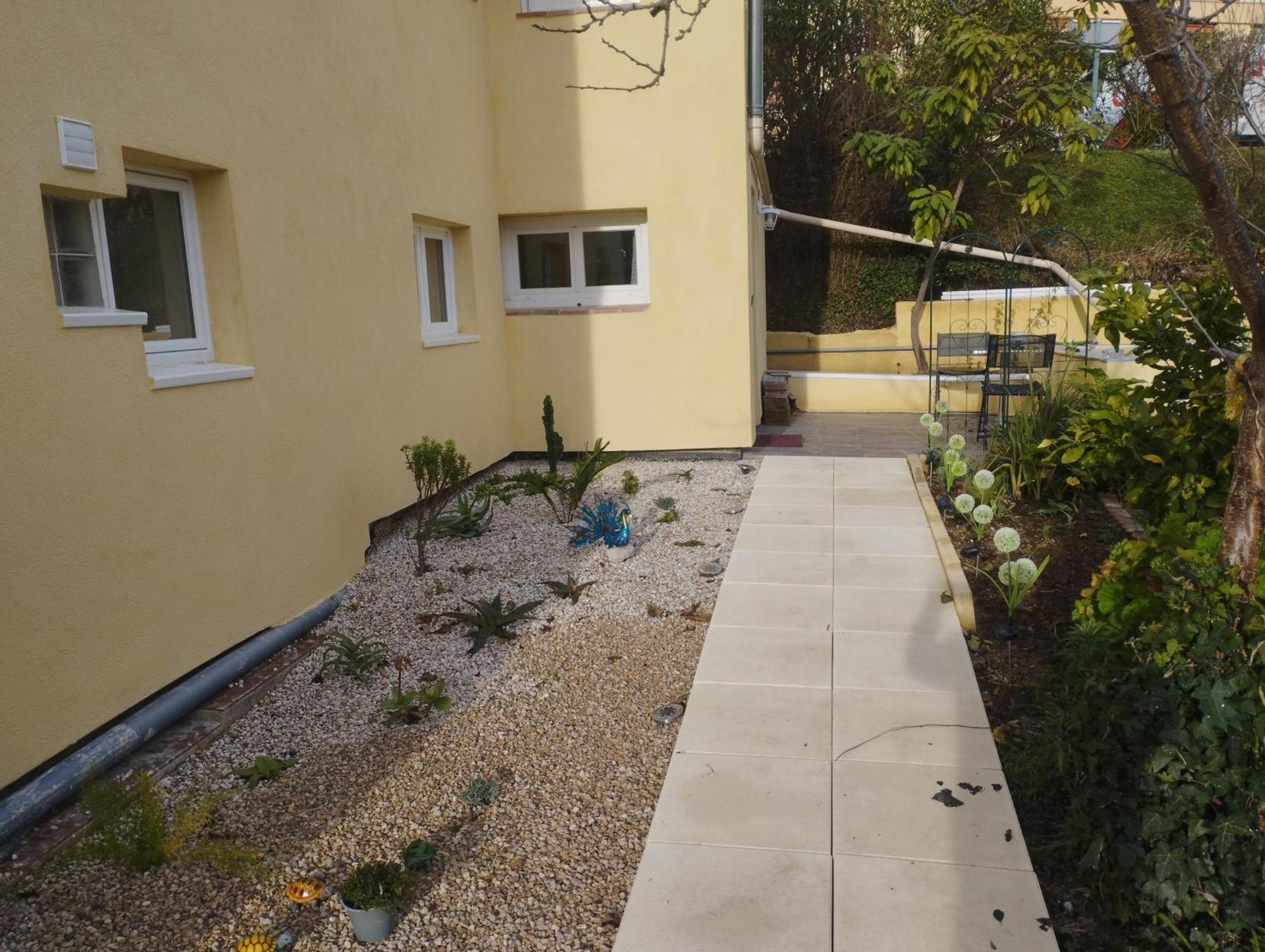 Appartement Aurore En Rez De Jardin Avec Parking Gratuit Vence Extérieur photo