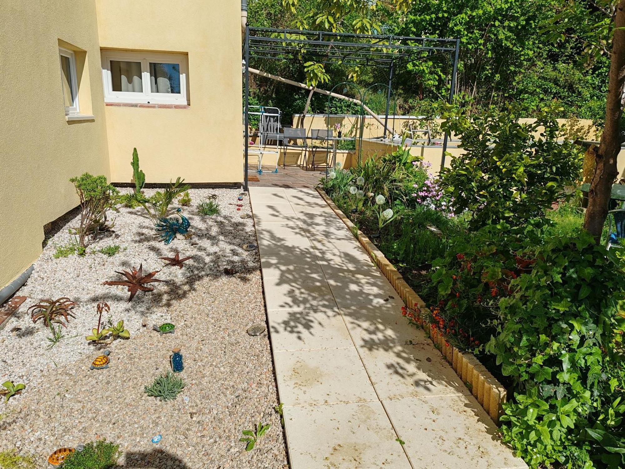 Appartement Aurore En Rez De Jardin Avec Parking Gratuit Vence Extérieur photo